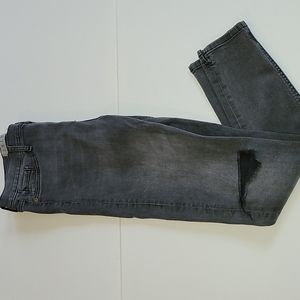 Denim & Co. Skinny distressed black  jeans NWOT